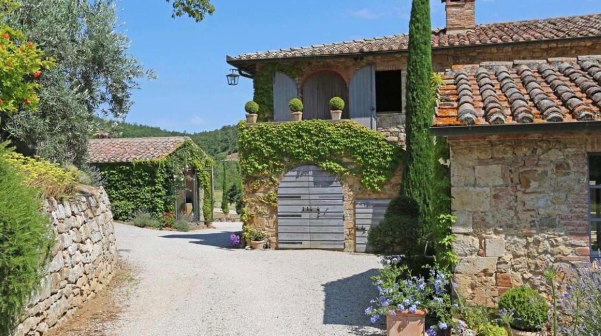 Abbadia Wine Relais Bed & Breakfast Montefollonico Exterior photo